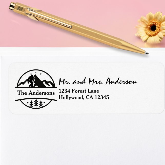 BigFoot Sasquatch Squatchy Forest Mountains Einfac (Von Creator hochgeladen)