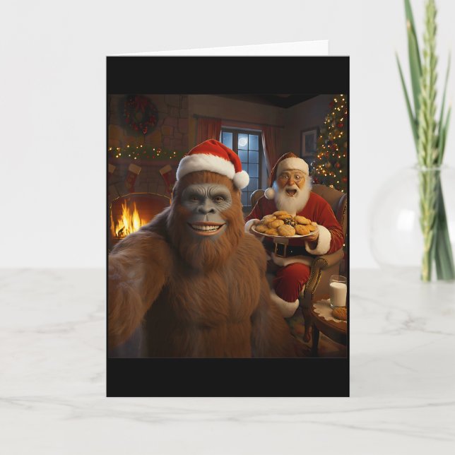 Bigfoot Selfie With Santa Claus Funny Christmas Me Karte (Vorderseite)