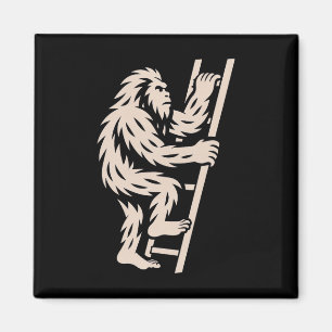 Bigfoot steigt Leiter Lustiger Kryptid Sasquatch L Magnet