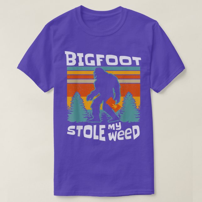 Bigfoot Stole My Weed Funny Retro Stoner Sasquatch T-Shirt (Design vorne)