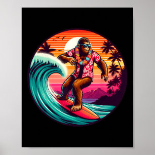 Bigfoot-Surfbrett-Strand-Sommer-Surfen-Sasquatch-H Poster