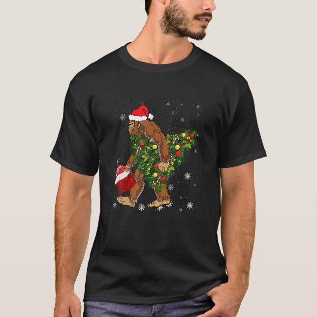Bigfoot Tragend Weihnachtsbaum Sasquatch Glaube T-Shirt (Vorderseite)