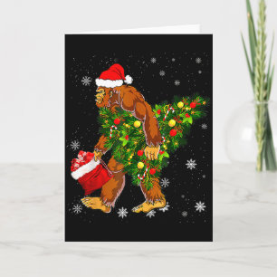 Bigfoot trägt Weihnachtsbaum Sasquatch-Gläubiger Karte