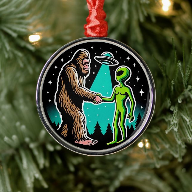 Bigfoot trifft Alien Ornament Aus Metall (Baum)