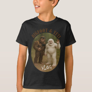Bigfoot Und Freund Vlog Lustiges Meme Wandern Self T-Shirt