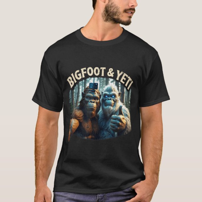 Bigfoot und Yeti Selfie Kryptid Squatch Jäger T-Shirt (Vorderseite)