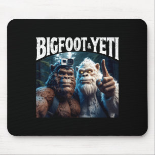Bigfoot und Yeti Selfie lustiges Camping Wanderges Mousepad