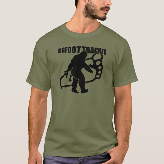 Bigfoot-VERFOLGER T-Shirt (Vorderseite)