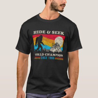 Bigfoot verstecken und suchen Vintagen 1966 55 Jah T-Shirt