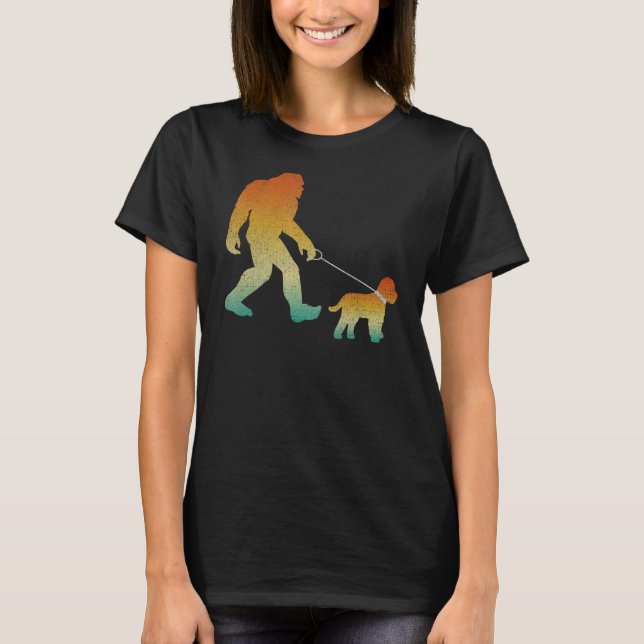 Bigfoot Walking Cockapoo Funny Sasquatch Haustier  T-Shirt (Vorderseite)