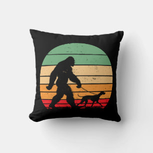 Bigfoot Walking Deutscher Kurzhaariger Vorstehhund Kissen