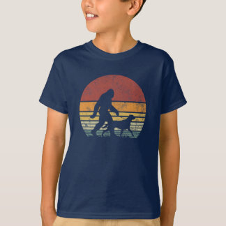 Bigfoot Walking Labrador Retriever Hund Vintage T-Shirt