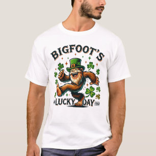 Bigfoot's Lucky Day: Ein St. Patrick's Day Celebra T-Shirt