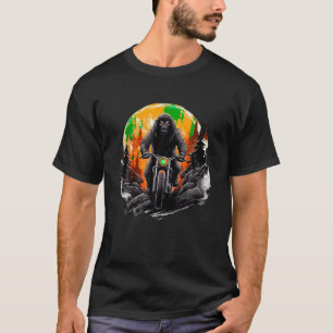 Biker Bigfoot Riding Motorrad T Shirt
