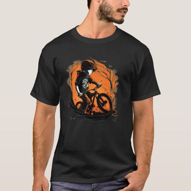 Biker Kid with Equipment for Cycling T-Shirt (Vorderseite)