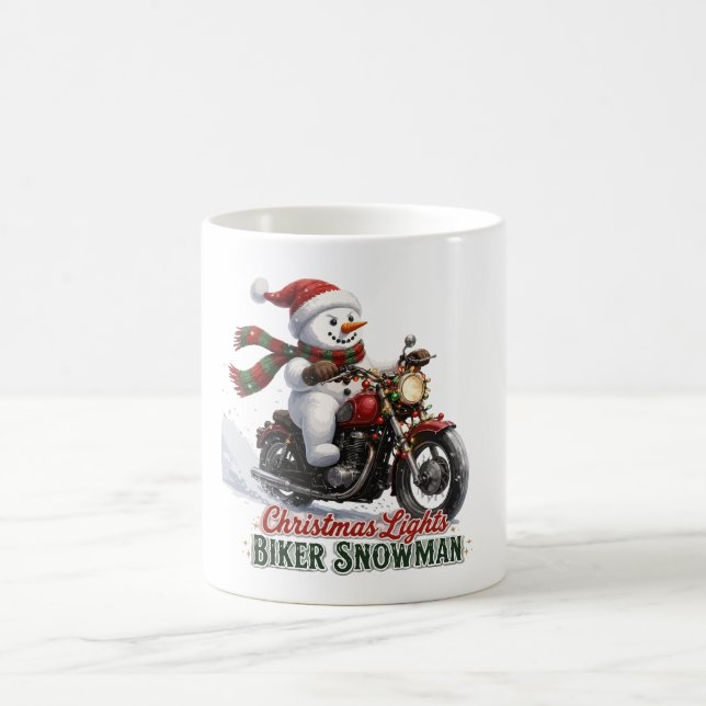 Biker-Schneemann-Weihnachtsbeleuchtung Kaffeetasse (Mittel)