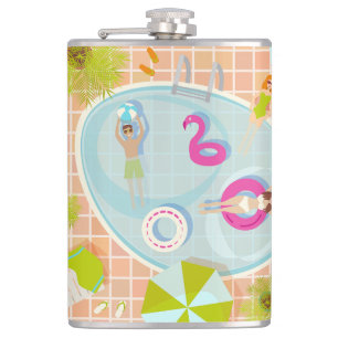 Bikini-Girls und Typ spielen Schwimmbadspiel Flachmann