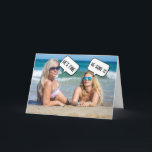 BIKINI MÄDCHEN KOMPLIMENTARISCHE FUN CARD FÜR IHN FEIERTAGSKARTE<br><div class="desc">BIKINI MÄDCHEN "ER IST GUT" BIRTHDAY CARD.</div>