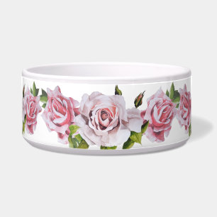 Bildhauerische Rose auf einem Salatkasten Napf