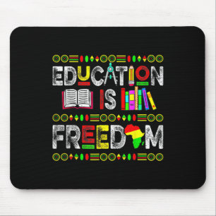 Bildung ist Freiheit Afrikanische Jugendliche Frau Mousepad