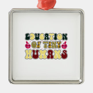 Bildung winziger Menschen Ornament Aus Metall