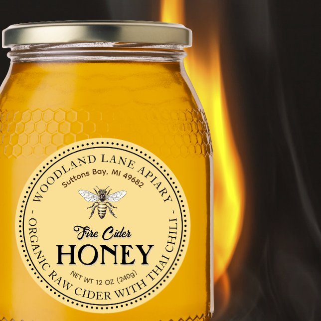 Bio Raw Fire Cider Honey Thai Chili Queen Bee Runder Aufkleber (Von Creator hochgeladen)