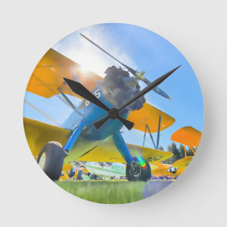 Biplane Sunshine Runde Wanduhr