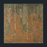 Birchwald von Gustav Klimt, Vintager Jugendstil Holzdruck<br><div class="desc">Der Birchwald (um 1903) von Gustav Klimt ist ein Vintages Viktorianisches Kunstlandschaftsbild der Ära, das eine Naturlandschaft beherbergt. Ein Wald mit Birken und Blätter in der Herbstsaison mit braunen Blätter verstreut auf dem Boden. Über den Künstler: Gustav Klimt (1862-1918) war ein österreichischer Symbolik-Maler und einer der prominentesten Mitglieder der Wiener...</div>