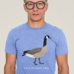 Bird Lovers Canada Goose Illustration Personalisie<br><div class="desc">Erstellen Sie ein personalisiertes Accessoire für Vogelliebhaber,  wenn Sie dem T - Shirt mit langen Ärmeln Ihre eigene Nachricht hinzufügen. Dieser lange Schlitten hat eine realistische Darstellung einer kanadischen Gans in Braun,  Schwarz und Weiß. Es ist bereit,  mit einem Namen oder einer Nachricht in weißer Schrift personalisiert zu sein.</div>