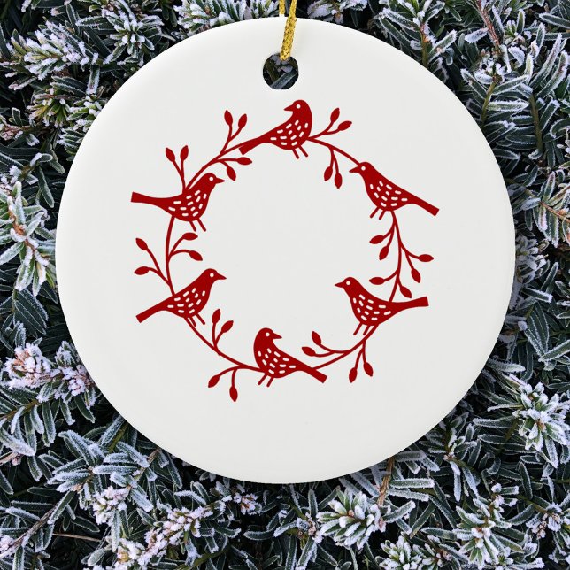 Bird Wreath Red auf White Modern Scandi Keramik Ornament (Red and white Scandinavian bird wreath Christmas ornament)