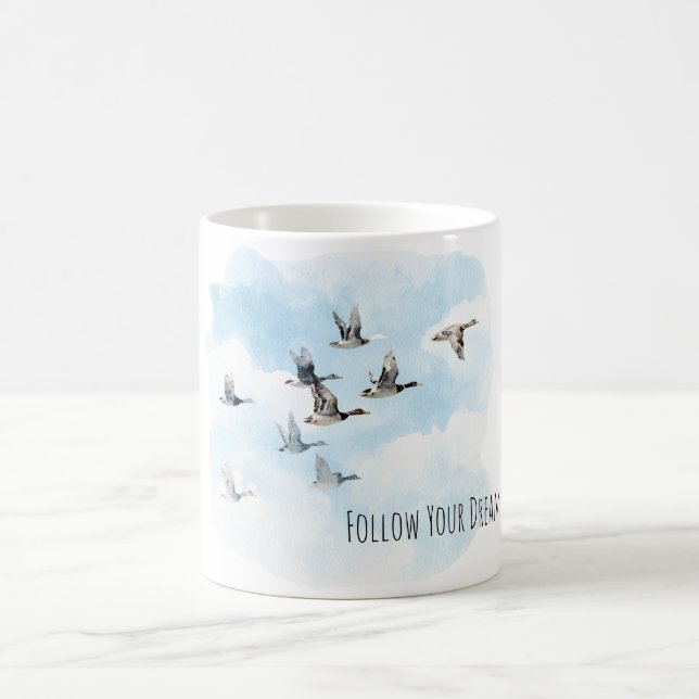 Birds Flying Blue Sky Clouds Kaffeetasse (Mittel)