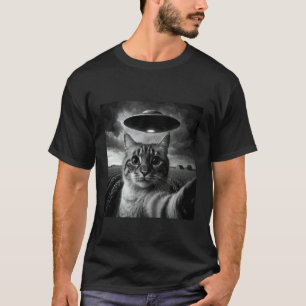 Birma-Katze Selfie mit UFO T-Shirt