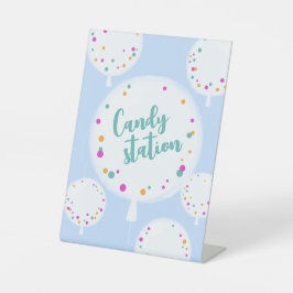 Birthday Ballons anpassbares Podestzeichen blau Sockelschild