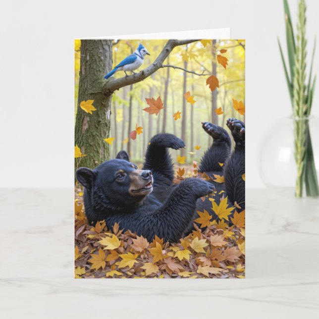 Birthday Black Bear Rolling in Herbst Blätter Karte (Vorderseite)