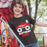 Birthday Boy Red Monster Truck mit Age Black T-Shirt<br><div class="desc">Feiern Sie den großen Tag Ihres kleinen Jungen mit diesem niedlichen Kindergeburtskinder-T - Shirt mit einem großen roten Monsterwagen. Es gibt auch den bearbeitbaren Text Birthday Boy und das Alter der jungen Kinder. Dieses Shirt ist ein personalisiertes Geschenk für jeden kleinen Jungen, der Monster-LKWs Lieben und ist ideal für Geburtstage,...</div>