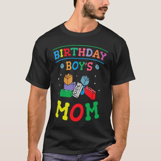 Birthday Boy's Mom Building Blocks  2 T-Shirt (Vorderseite)