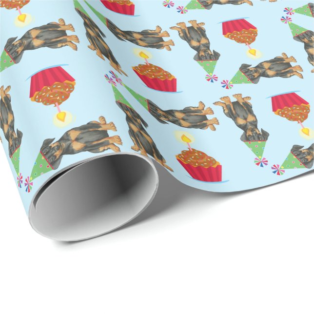 Birthday Cupcake Doberman Wrapping Paper Geschenkpapier (Rolleneckpunkt)