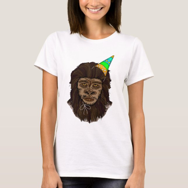 Birthday Girl Bigfoot T-Shirt (Vorderseite)