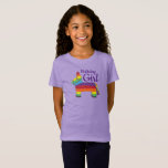 Birthday Girl Rainbow Piñata Lila Donkey Fiesta T-Shirt<br><div class="desc">Das T-Shirt zeigt eine originelle Marker-Abbildung einer Regenbogenspitze pinata,  mit dem BIRTHDAY GIRL in einem lustigen lila Schriftart. Sehen Sie nicht,  wonach Sie suchen? Brauchen Sie Hilfe bei der Anpassung? Klicken Sie auf "Kontakt mit diesem Designer",  um etwas für Sie erstellt zu haben!</div>