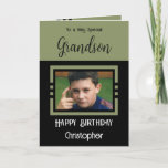 Birthday Grandson fügen Foto-Name grün schwarz Karte<br><div class="desc">Für einen ganz besonderen Enkel. Herzlichen Glückwunsch zum Geburtstag. Fügen Sie einen Namen und ein Foto hinzu. Grün und Schwarz.</div>