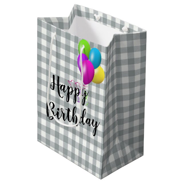Birthday Gray und White Gingham Mittlere Geschenktüte (Vorderseite Schrägansicht)