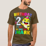 Birthday Kids Shark2 Jahre Alte 2. Familie T-Shirt<br><div class="desc">Geburtstag Kinder Hai2 Jahre alte 2. Familie .</div>