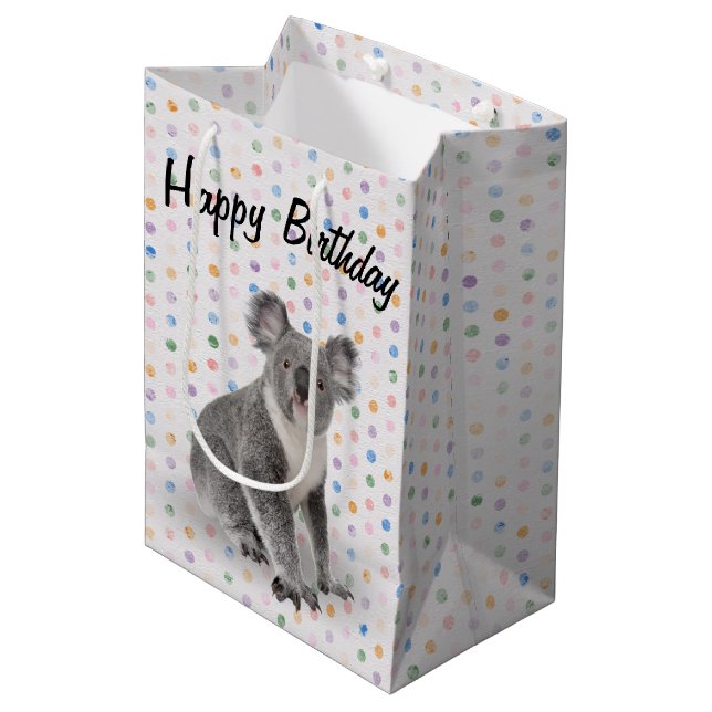 Birthday Koala Bär auf Polka Dots Mittlere Geschenktüte (Vorderseite Schrägansicht)