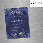 Birthday navin blauen Blumen eleganter Luxus Magneteinladung<br><div class="desc">Ein marineblauer Hintergrund mit blauen Rose und Blume. Die blaue Farbe ist ungleichmäßig. Personalisieren und fügen Sie einen Namen und Party-Details hinzu. Zurück: Marineblau und Imitate silberne Glitzern.</div>