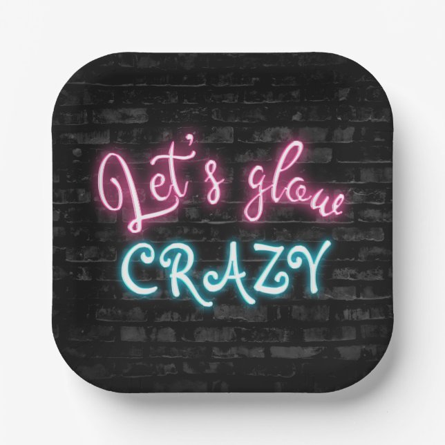 Birthday Neon Glow Sign auf Brick Pappteller (Vorderseite)