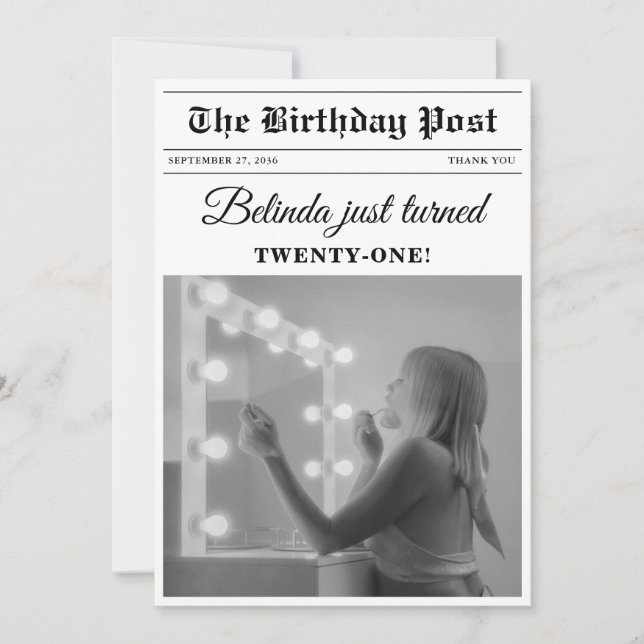 Birthday Newspapier Spaß Schwarz & Weiß Foto Dankeskarte (Vorderseite)