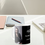 Birthday Schwarz-weiß Foto Man Mythos Legende Kaffeetasse<br><div class="desc">Ein klassischer schwarzer Hintergrund. Personalisieren und fügen Sie Ihr eigenes Foto des Geburtstagsjungen/Mannes hinzu. Der Text: Der Name in Weiß mit einem modernen handgeschriebenen Stil Skript. Personalisieren und fügen Sie einen Namen,  Alter 40 und einen Text. Text: Der Mann,  der Mythos,  die Legende.</div>