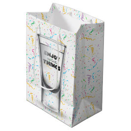 Birthday Shot Glass in Confetti Mittlere Geschenktüte