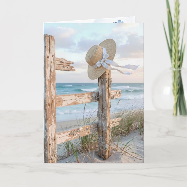Birthday Sun Hat On a Beach Fence Karte (Vorderseite)