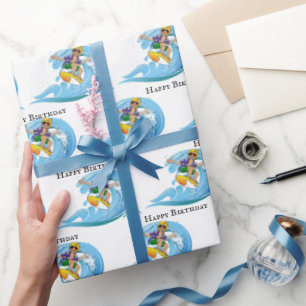 Birthday Surfer on Blue Wave Geschenkpapier